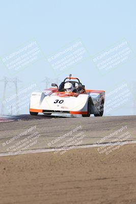 media/Oct-26-2025-CalClub SCCA (Sun) [[8ce1e69566]]/Group 6/Grapevine/